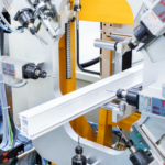 Centro de mecanizado de perfiles de PVC – PIM 6508